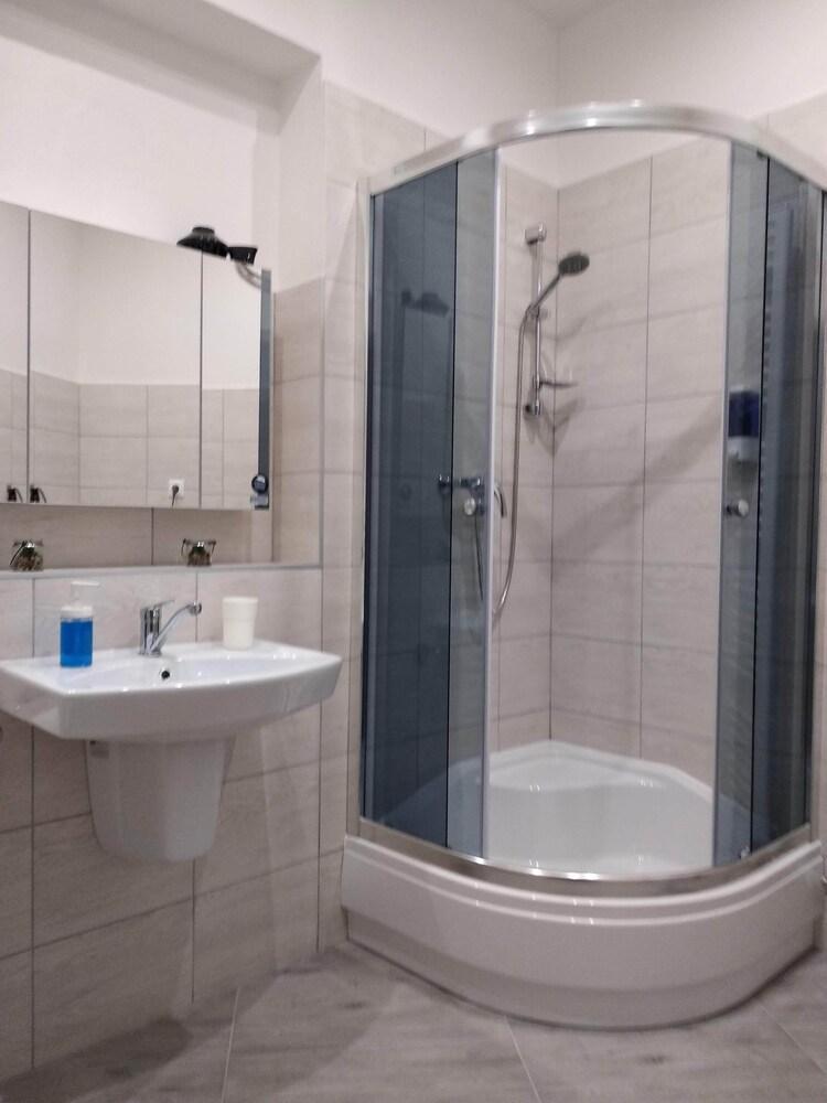 Kate & Jenny Apartments - Cosy Place In The City Center Bratislava Dış mekan fotoğraf