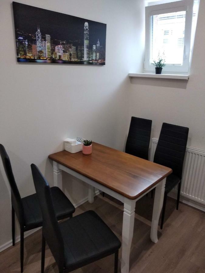 Kate & Jenny Apartments - Cosy Place In The City Center Bratislava Dış mekan fotoğraf