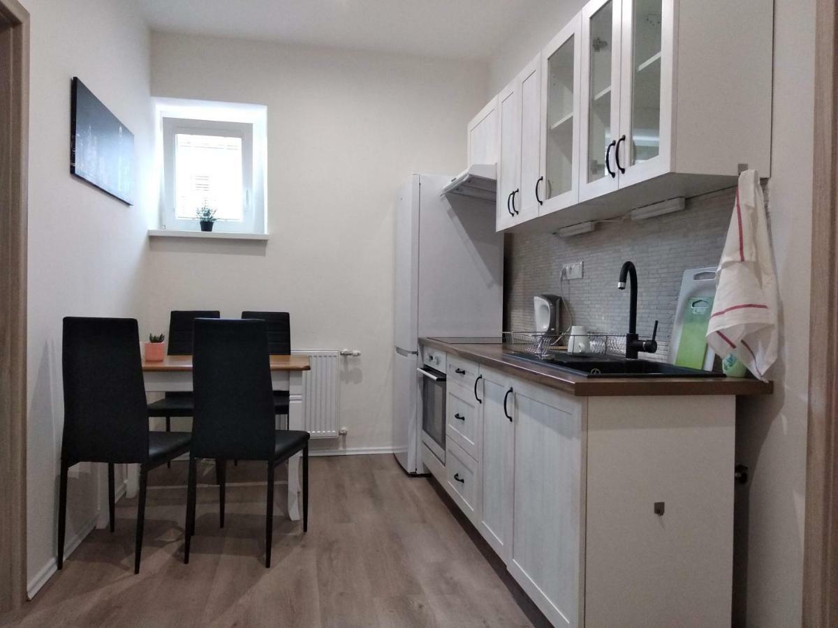 Kate & Jenny Apartments - Cosy Place In The City Center Bratislava Dış mekan fotoğraf